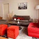 Miraflores Private Rooms And Apartments - Luigi Home