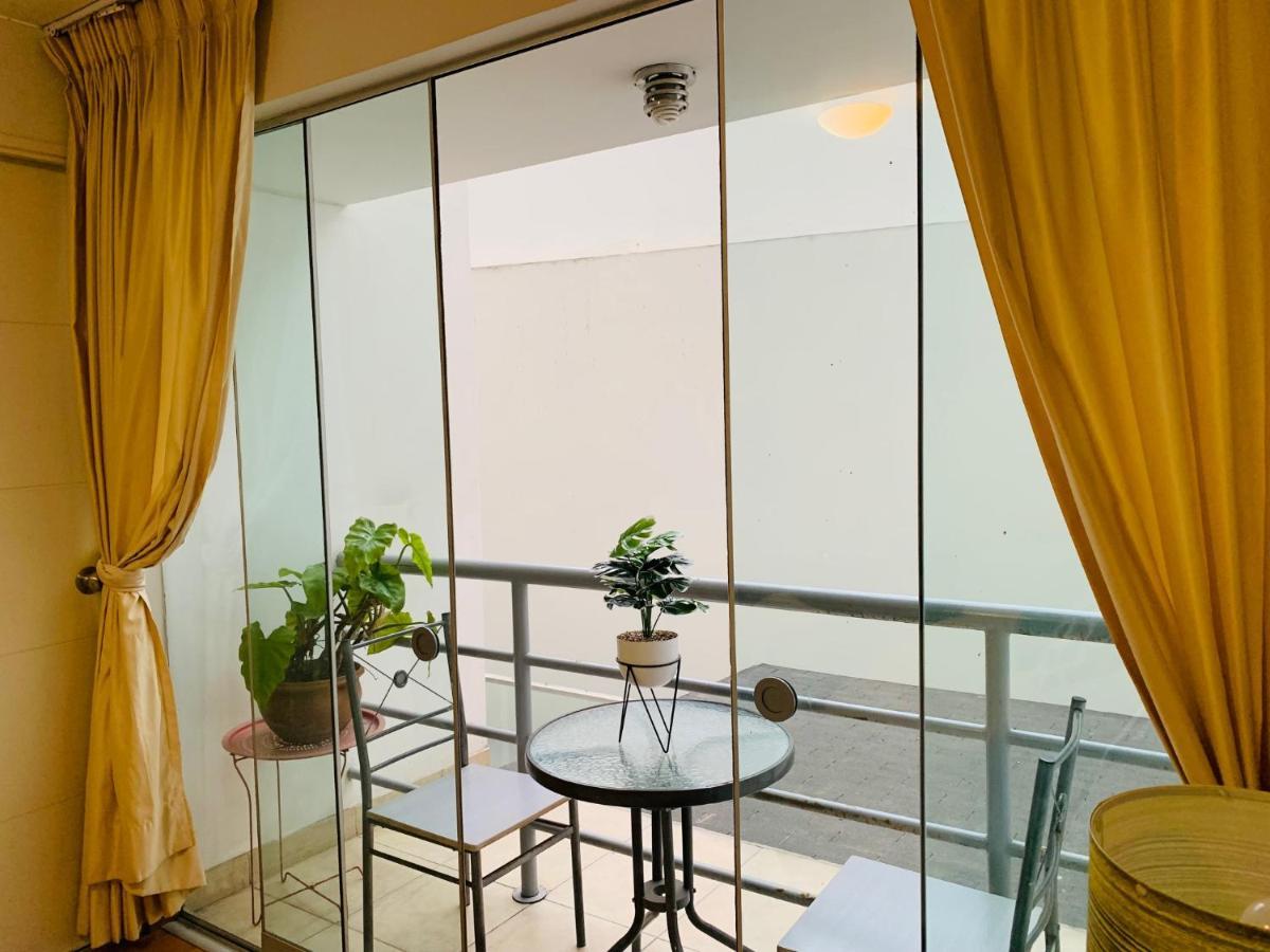 Miraflores Private And - Luigi Privatunterkunft